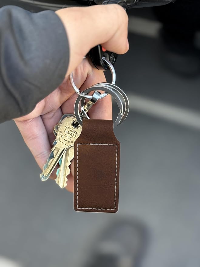 LaserGram Rectangle Keychain, Golfer Golfing, Personalized Engraving Included