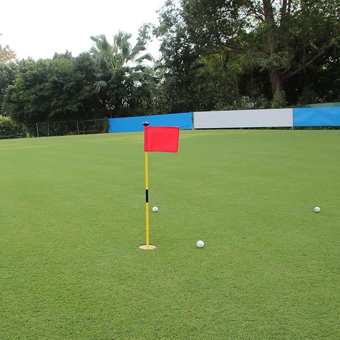 Golf Flags 3 Pieces, 9 x 6 Inch Portable Green Golf Flags with Tube Inserted, 420D Nylon Mini Practice Putting Golf Flag Waterproof for Yard Indoor Outdoor Backyard Garden - Red