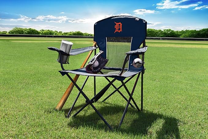 Equip Outfield Chair