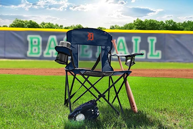 Equip Outfield Chair